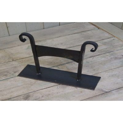 BOOT SCRAPER CURLY TOP HAND FORGED MOUNTING PLATE 300MM