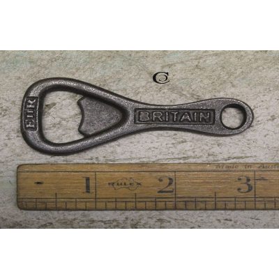 BOTTLE OPENER HAND HELD KEY RING GREAT BRITAIN CAST ANT IRON