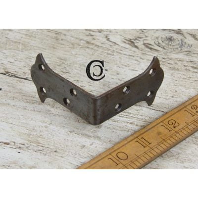 BUTTERFLY CORNER STRAP ANT IRON 70MM X 70MM 03.073A.AI.70