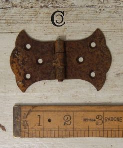 BUTTERFLY HINGE EQUAL PRESSED STEEL ANTIQUE RUST 88 X 52MM