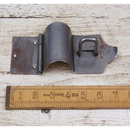 CASE HASP & STAPLE BULL NOSE ANTIQUE IRON 7 / 175MM