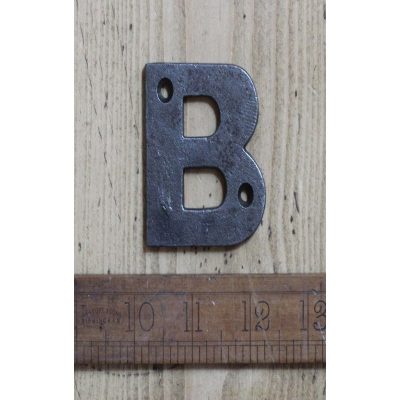 CAST IRON LETTER B 50MM H ANT IRON