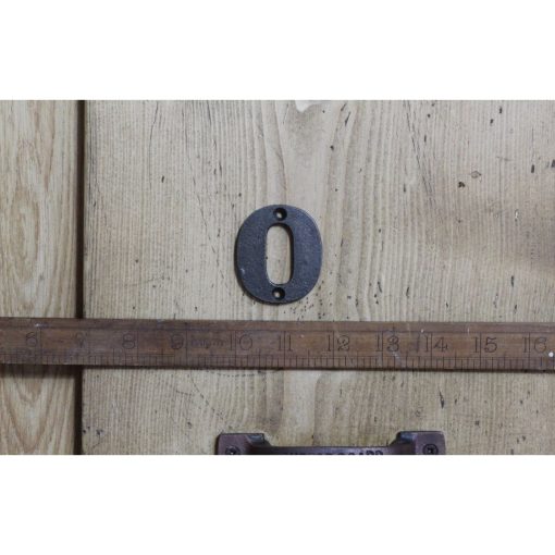 CAST IRON NUMBER 0 50MM H ANT IRON