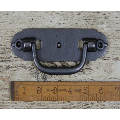 CHEST LIFTING HANDLE FRENCH STYLE CAST ANTIQUE IRON 150MM