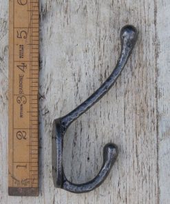 COAT HOOK ROUND RIVEN VICTORIAN 4 HOLE CAST ANT IRON 5