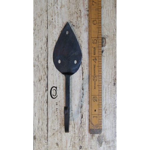 GOTHIC HOOK HAND FORGED BLACK BEESWAX 130MM / 5 USE 30.336.