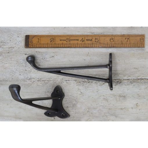 HALL STAND HOOK DUTCH CAST LONG PROJECTION ANT IRON 150MM