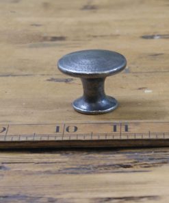 KNOB CURVED TOP ANTIQUE IRON 32MM
