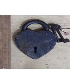 PADLOCK HEART SHAPE STRAIGHT SIDED ANTIQUE IRON 4.5 / 115MM