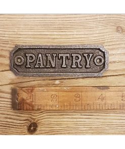 PLAQUE PANTRY ANT IRON – 105MM X 35MM