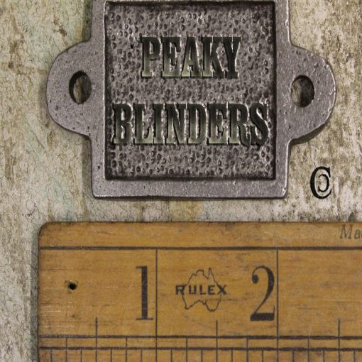 PLAQUE PEAKY BLINDERS FITS CAP CATCHER CAST ANTIQUE IRON