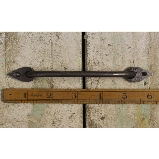 PULL HANDLE SPEARHEAD SHAPE CAST ANT IRON 6 / 150MM