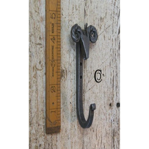 SHEEP HEAD SCROLL HOOK HAND FORGED ANTIQUE IRON 110MM