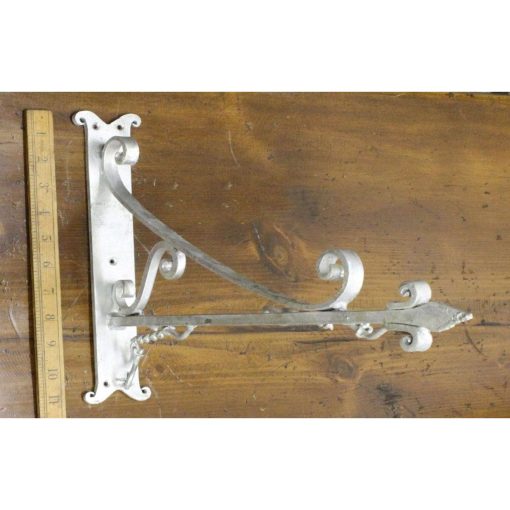 SIGN HANGING BRACKET WITH CHAINS PUB GALVANISED 12 X 16