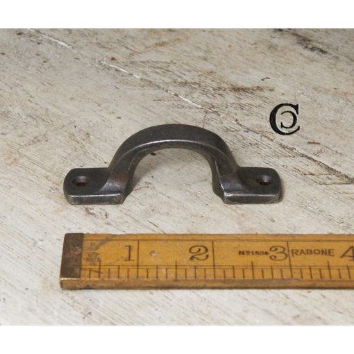 SQUARE D HANDLE CAST ANT IRON 85MM (AF071A)