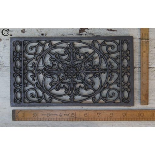 TABLE TRIVET CAST ANTIQUE IRON SWIRL 6.5 X 9.5