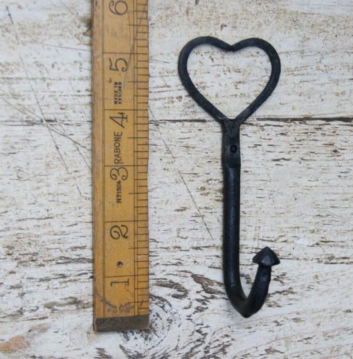 Love Heart Hook Hand Forged Black Wax 5 / 125mm (USE 49)