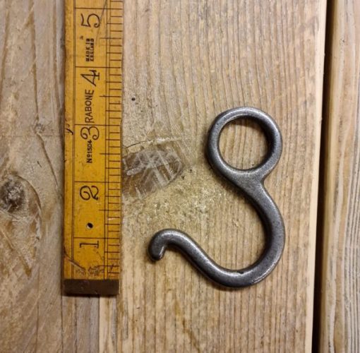 Wardrobe Clothes Hook Cast Ant Iron for 22mm dia tube 82mm