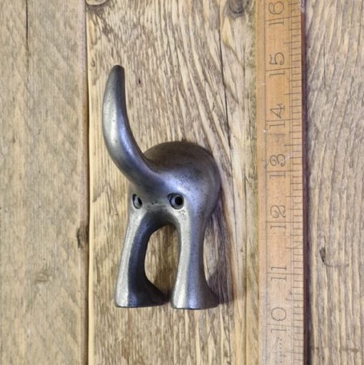 Coat Hook DOG TAIL Cast Antique Iron (MEDIUM) 4.5 / 115mm