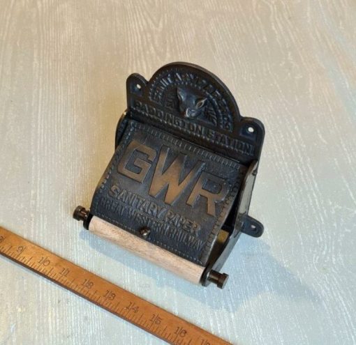 Toilet Roll Holder with Lid GWR Antique Brass details TBC
